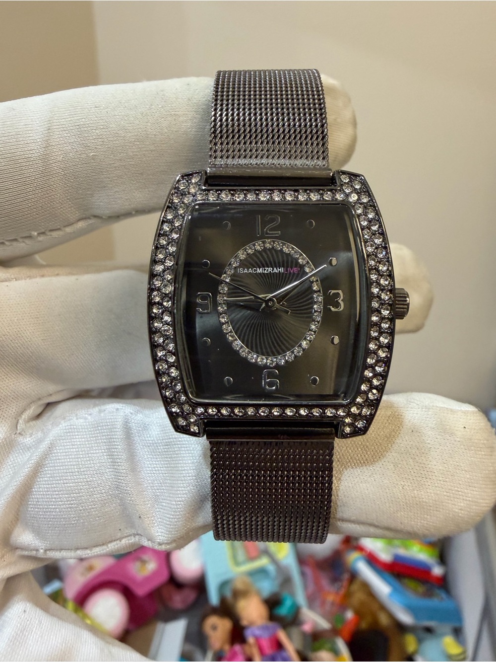 Isaac Mizrahi Live IMZ748 Womens Gunmetal Tonneau Crystal Watch Mesh Band PC21